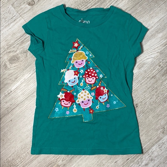 Cute cupcake Christmas t-shirt - Picture 1 of 3